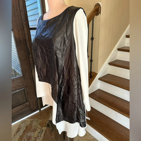 Zoi Black Asymmetrical Faux Leather Overlay Chiffon Blouse Women’s Size Small - Picture 4 of 5